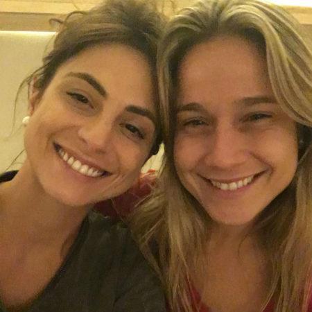 Priscila Montandon e Fernanda Gentil assumiram romance em setembro de 2016