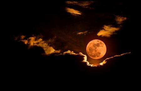 Com 104 minutos de duração, este será o mais longo eclipse total da Lua até o momento no Século 21