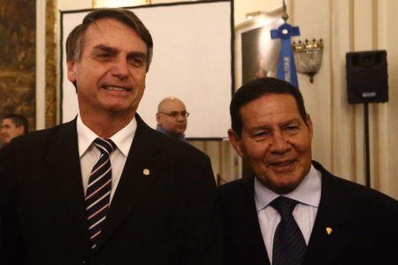 Jair Bolsonaro e seu candidato a vice, genral Hamilton Mourão