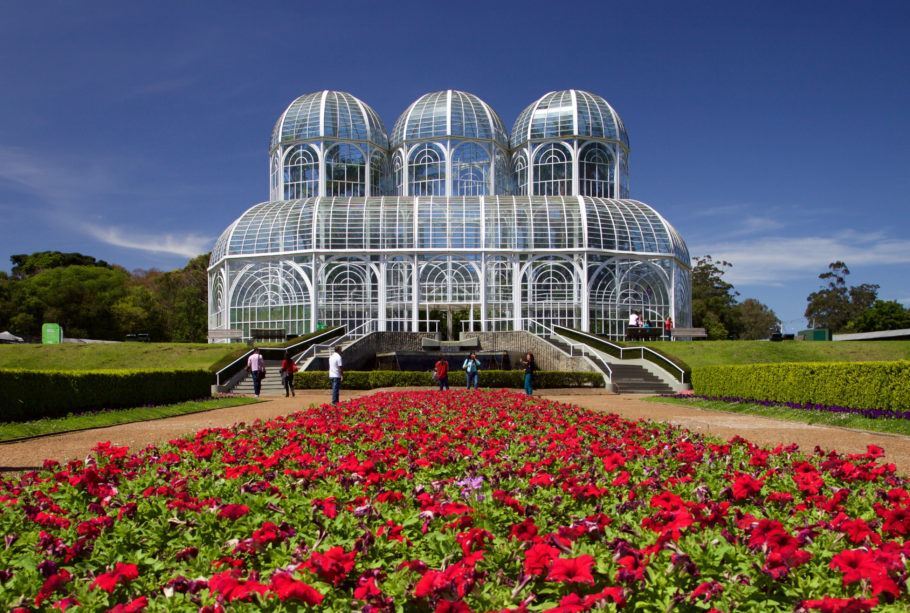 Jardim Botânico, um dos pontos turísticos mais visitados de Curitiba, um dos destinos para viajar no feriado de 7 de Setembro