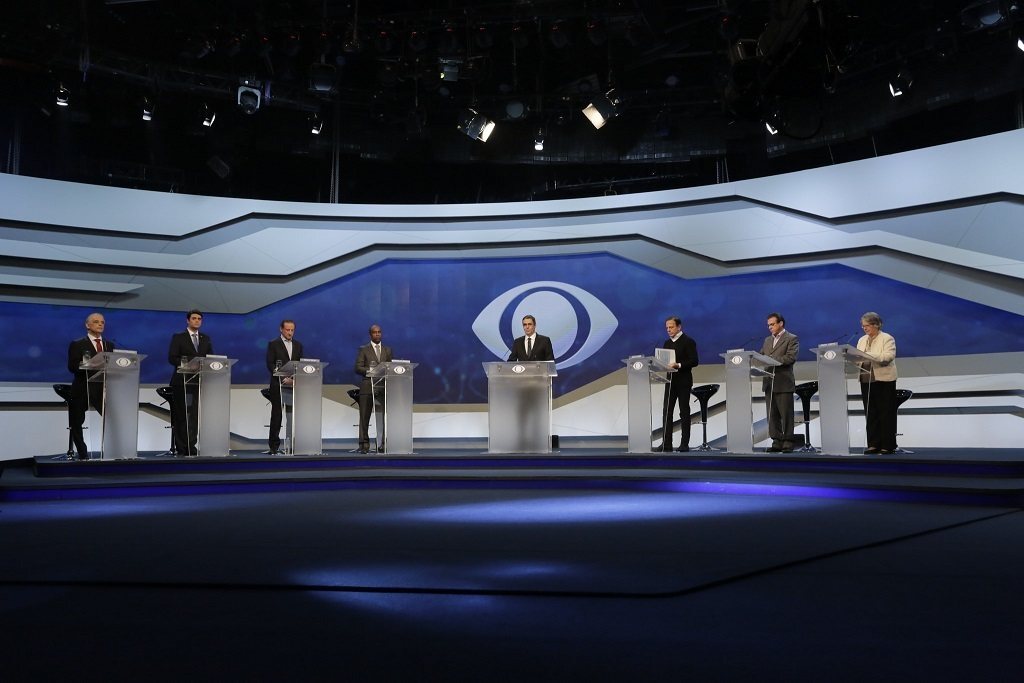 Debate na Band reuniu os sete candidatos mais bem colocados nas pesquisas