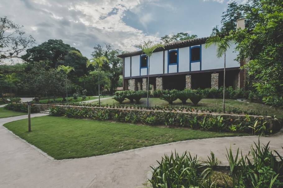 A sede da Fazenda Bananal, remanescente das antigas fazendas do período colonial