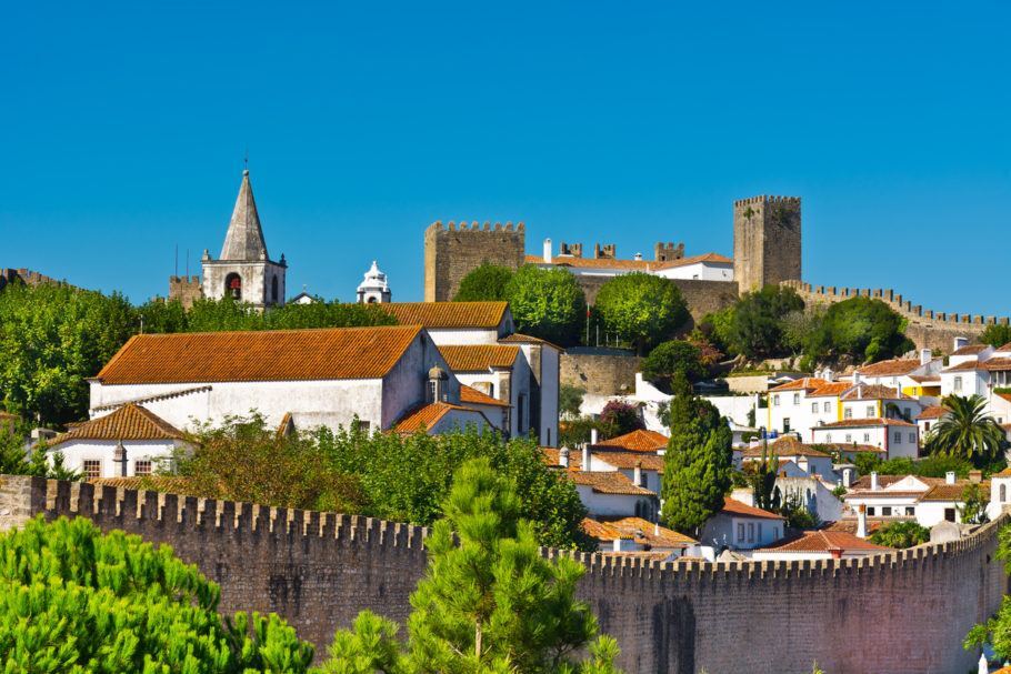 A vila medieval de Óbidos é uma das mais pitorescas e bem preservadas de Portugal