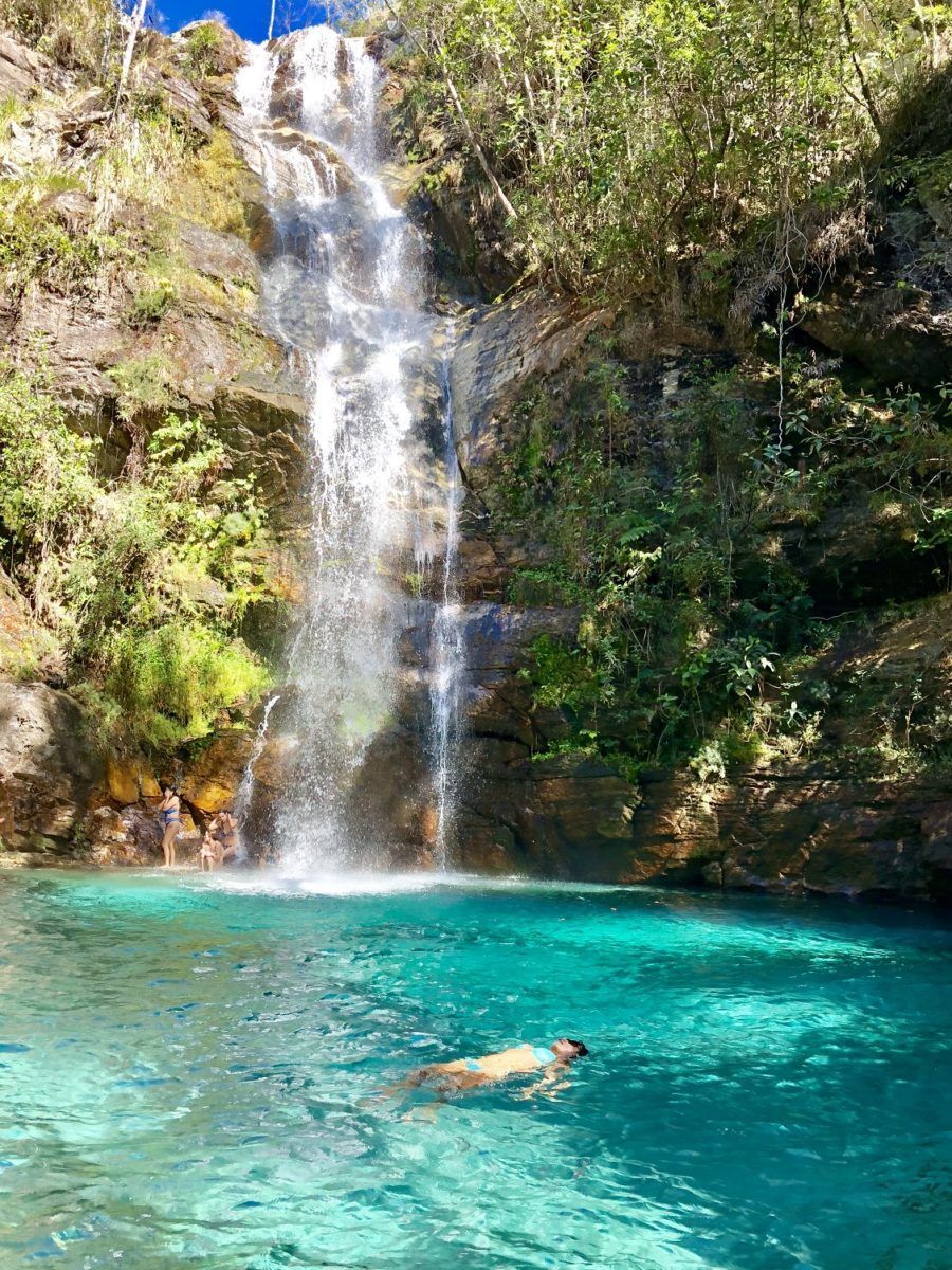 A cachoeira Santa Bárbara é uma das atrações mais procuradas na Chapada dos Veadeiros