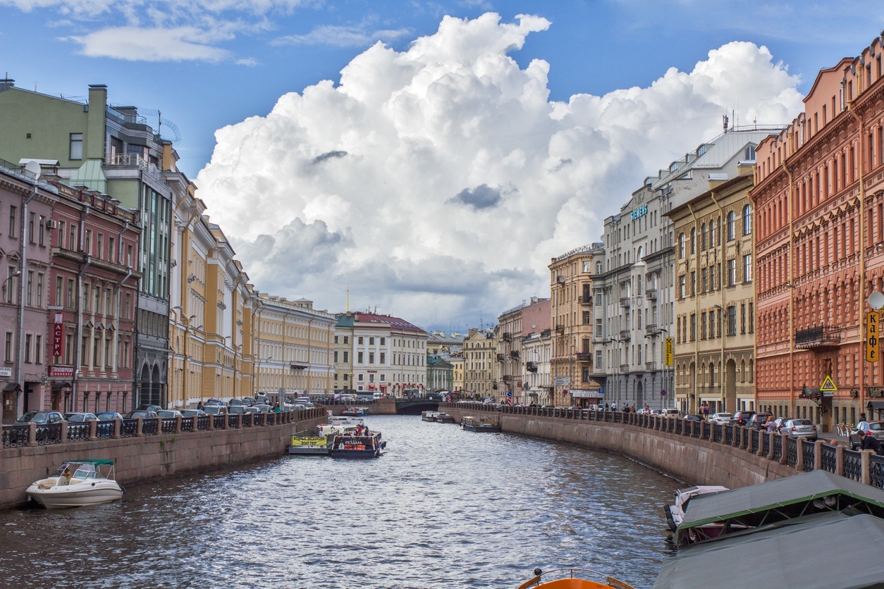 Vista do Canal Griboyedov, em São Petersburgo – Divulgação 