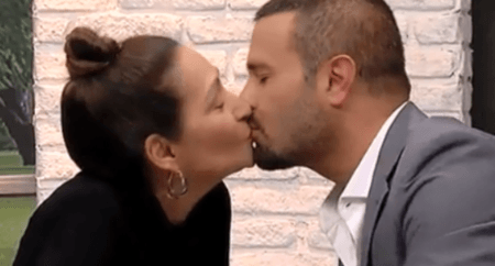 Sônia Abrão e Rodrigo Phavanello se beijaram durante o “A Tarde é Sua”