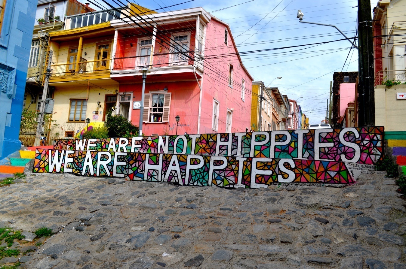 Caminhar sem pressa pela cidade é a melhor maneira de apreciar a arte de rua