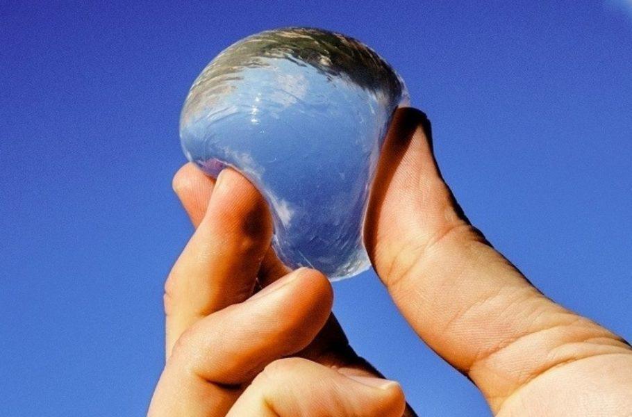A bolha de água comestível foi criada por uma startup de Londres