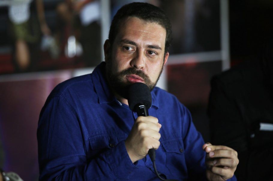  Boulos diz ter sido ameaçado com arma por apoiador de Bolsonaro