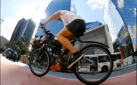 Atividade incentiva e faz refletir sobre uso da bicicleta no dia a dia 
