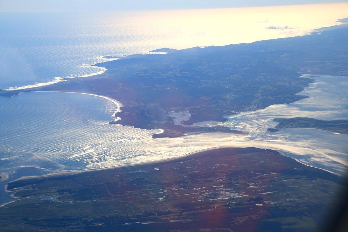 Vista aérea de uma das ilhas de Chiloé