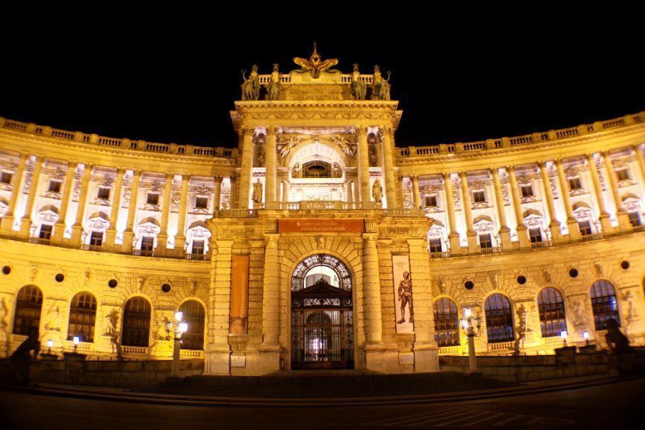 Vista do Hofburg, residência imperial