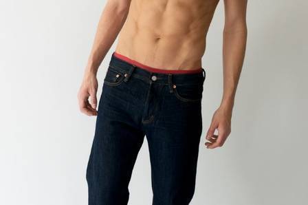 Marca vende calça jeans antiflatulência
