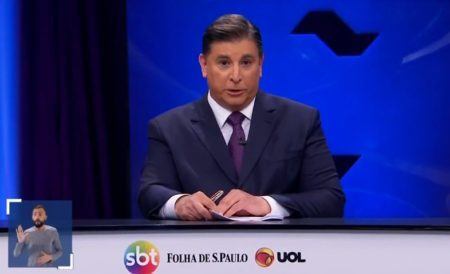Carlos Nascimento media o debate no SBT
