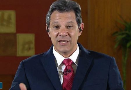 Fernando Haddad desafiou Bolsonaro para debater projetos de governo para o país