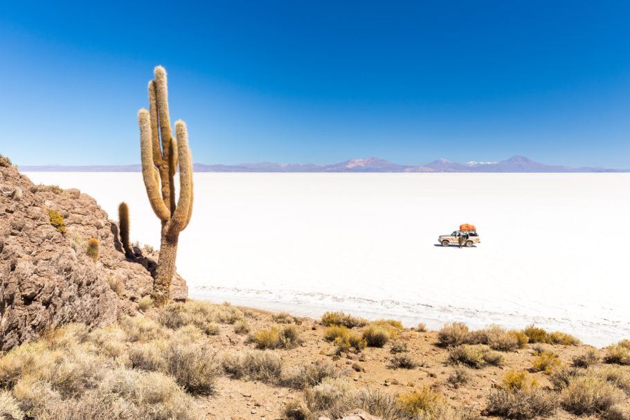 Salar de Uyuni, conhecido como o maior deserto de sal do mundo