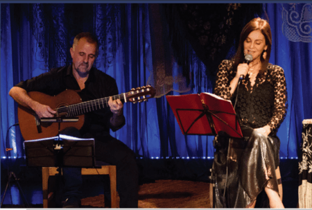 Eugénia Melo e Castro canta clássicos da música portuguesa em show 