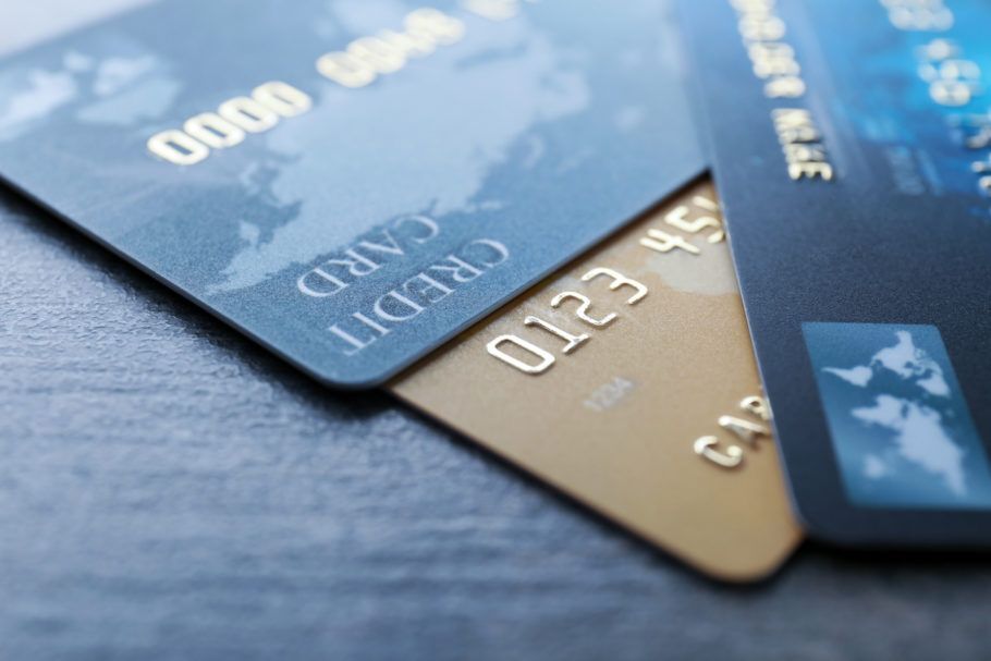 Clientes com dívidas no cartão de crédito poderão fazer portabilidade gratuita para outras instituições financeiras a partir de 1º de julho