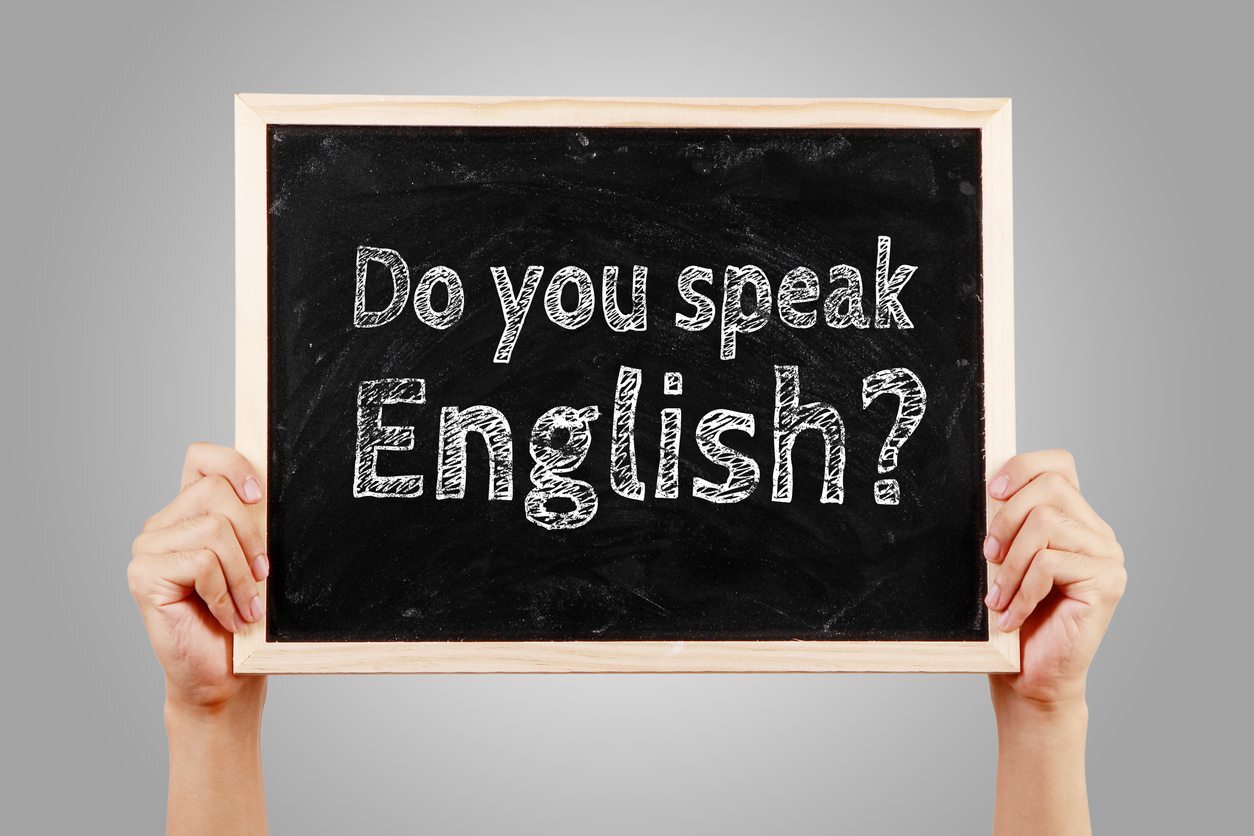 A partir do sexto ano do Ensino Fundamental é obrigatório o ensino do inglês