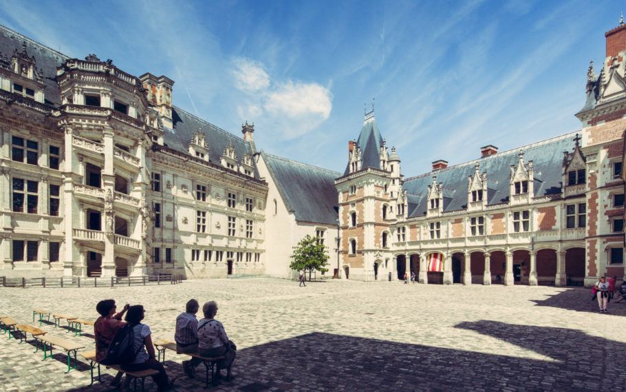 Fachada do Castelo Real de Blois, erguido no século 9º como fortaleza