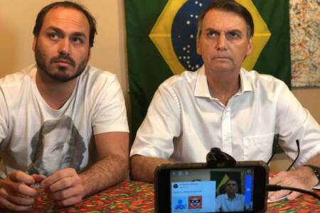 Segundo filho do presidente eleito, Carlos Bolsonaro (PSL-RJ) está na vida pública desde os 17 anos