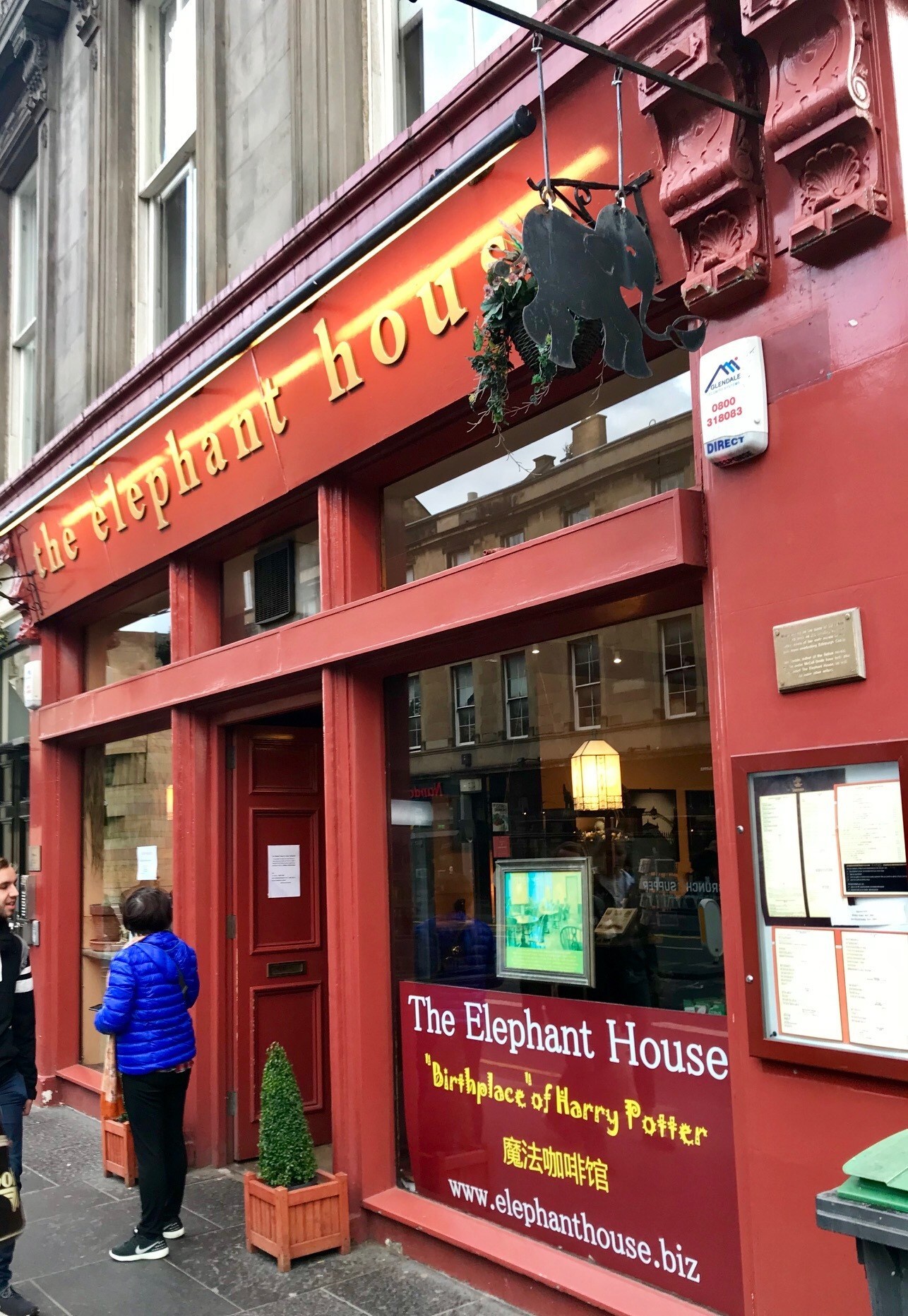 Café The Elephant House, onde Rowling finalizou o primeiro livro de Harry Potter, em Edimburgo