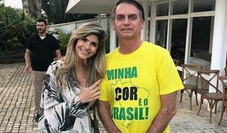 Suposta namorada de Diego do BBB19 ao lado de Jair Bolsonaro