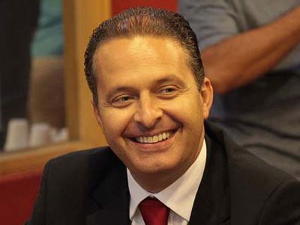 Eduardo Campos era candidato à presidência da república quando morreu em um acidente de avião, em agosto de 2014