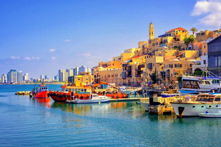 Vista do porto e da cidade antiga de Jaffa (conhecida como Old Jaffa), em Tel Aviv