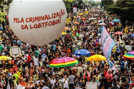 Petição por criminalização da homofobia já alcançou quase 18 mil assinaturas