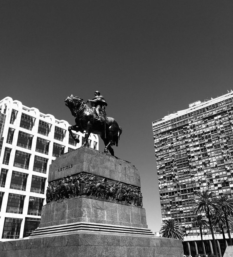 Estátua do General Artigas em Ciudad Vieja