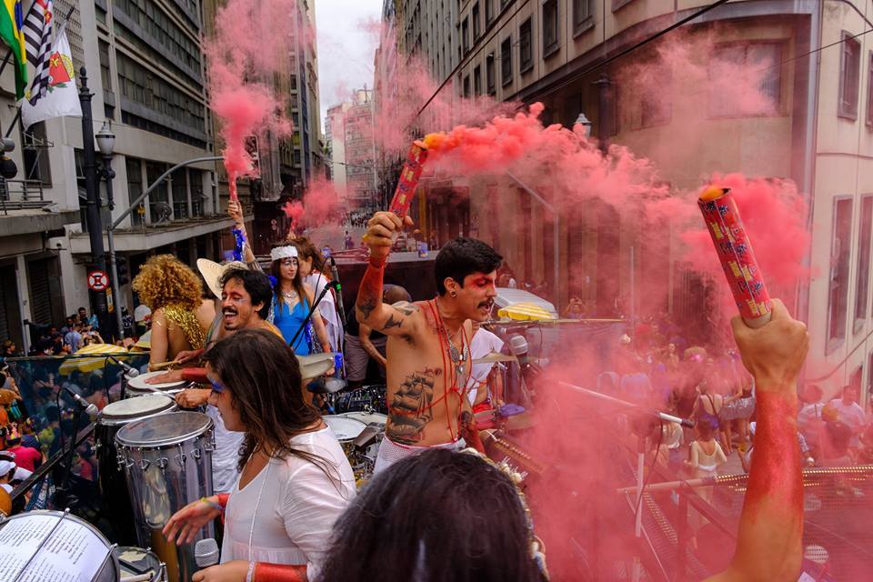 O Bloco Explode Coração nasceu para homenagear Maria Bethania em 2016