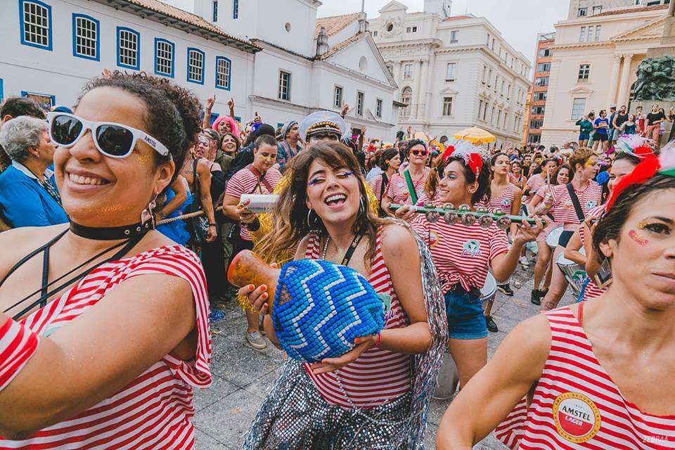 O Bloco Pagu conta com mais de 130 mulheres na bateria