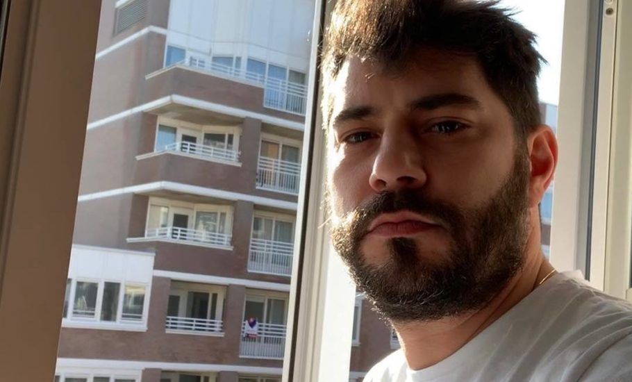 Evaristo Costa é vítima de fake news espalhada pela jornalista Sonia Abrão