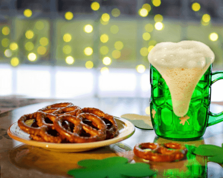 A cerveja verde pode ser feita com as cervejas mais claras, como a Pilsen