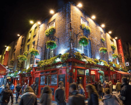 Os bares da capital irlandesa ficam mais animados em março