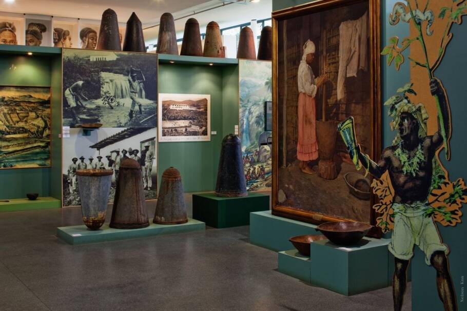 Núcleo trabalho e escravidão do museu afro brasil