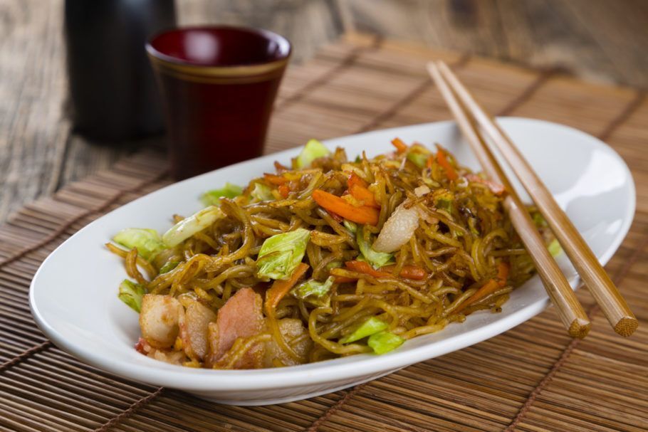 A plate of authentic Japanese yakisoba noodles.