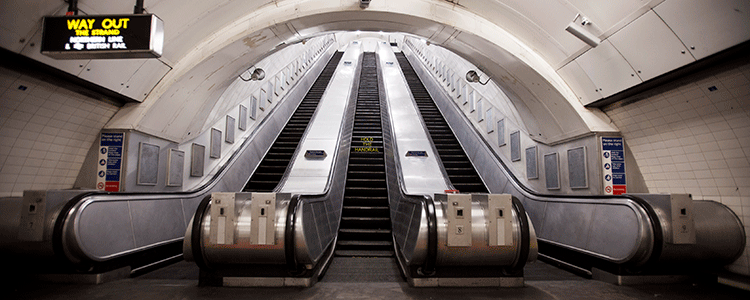 A estação Charing Cross serviu de cenário para o filme “007 – Operação Skyfall”
