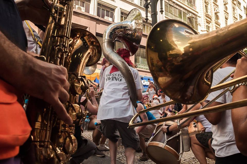 Unidos do Swing enche o centrão de São Paulo de groove e brasilidades