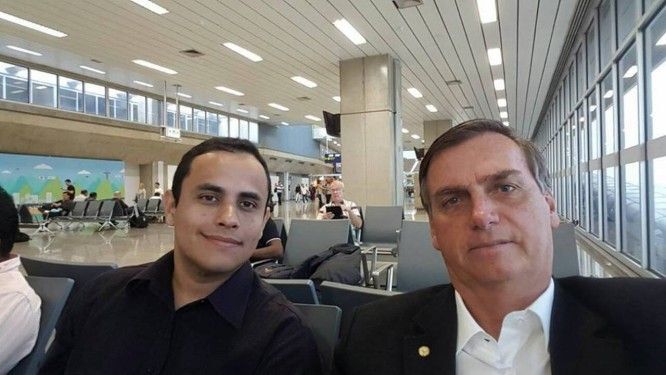 Tércio ao lado de Jair Bolsonaro
