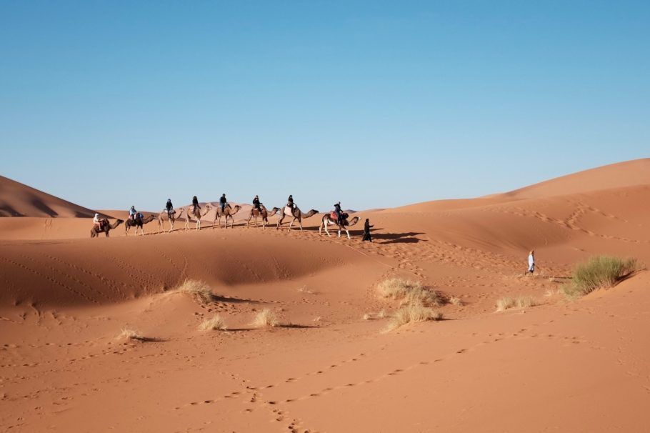 Passeios pelo desertos é uma das atrações no Egito