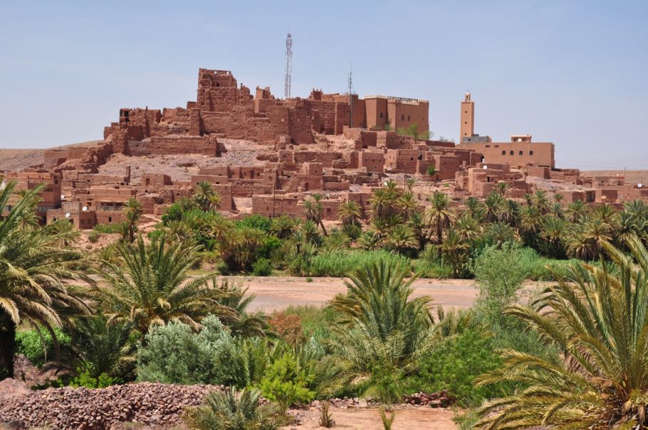 O Kasbah de Aït Benhaddou, em Ouarzazate, é tão fascinante que é Patrimônio da Humanidade da Unesco