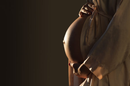 Ministérios indonésios estão proibindo a contratação de grávidas, deficientes e homossexuais