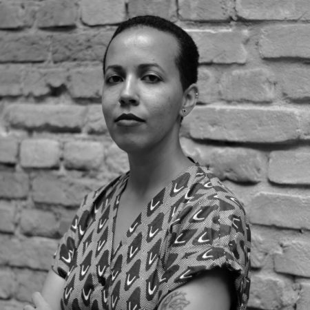 Lubi Prates é poeta, editora e tradutora e idealizadora do Clube de Leitura Antirracista, na Casa das Rosas