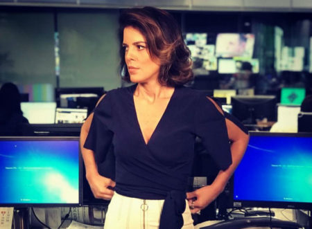 Jornalista da Globo Mariana Gross passa perrengue ao vivo na TV