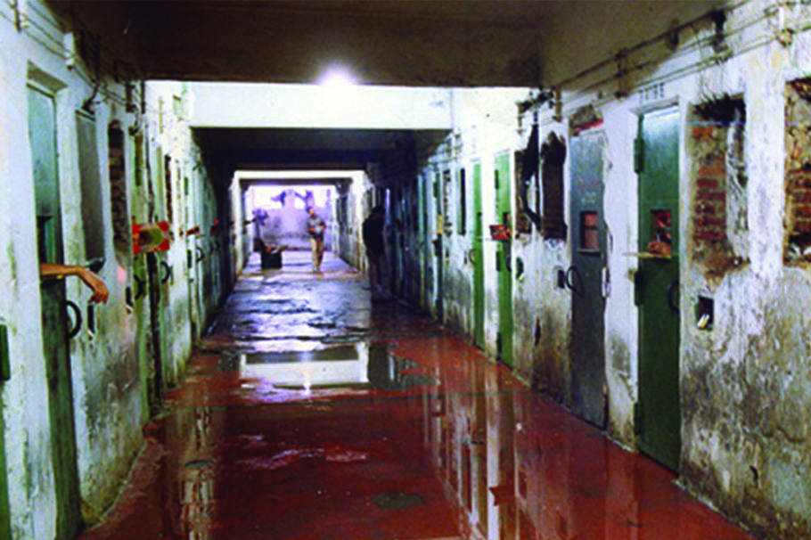 O massacre no Carandiru, em 1992, teve 111 presos assassinados