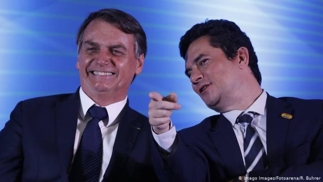 Dimenstein: acordo secreto de Bolsonaro faz Moro passar vergonha