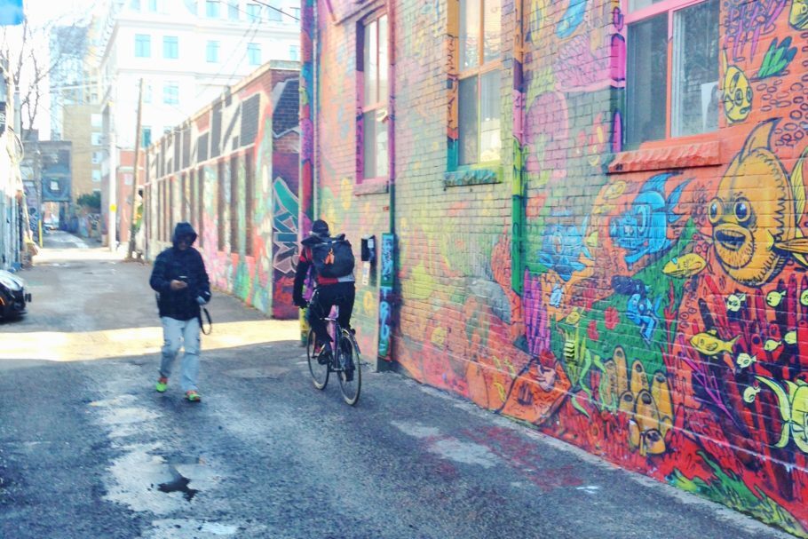 Grafitti Alley de Toronto, ponto instagramável na cidade