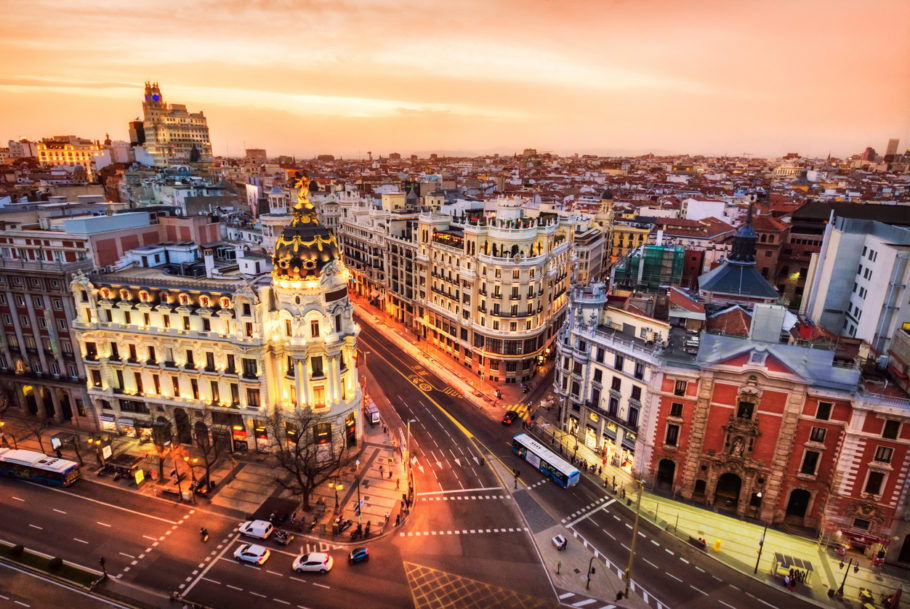 Maior cidade da Espanha, Madri reúne cerca de 3,3 milhões de habitantes